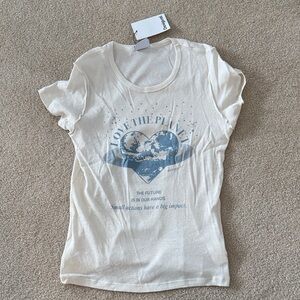 Desigual nwt Off-White Tee XL